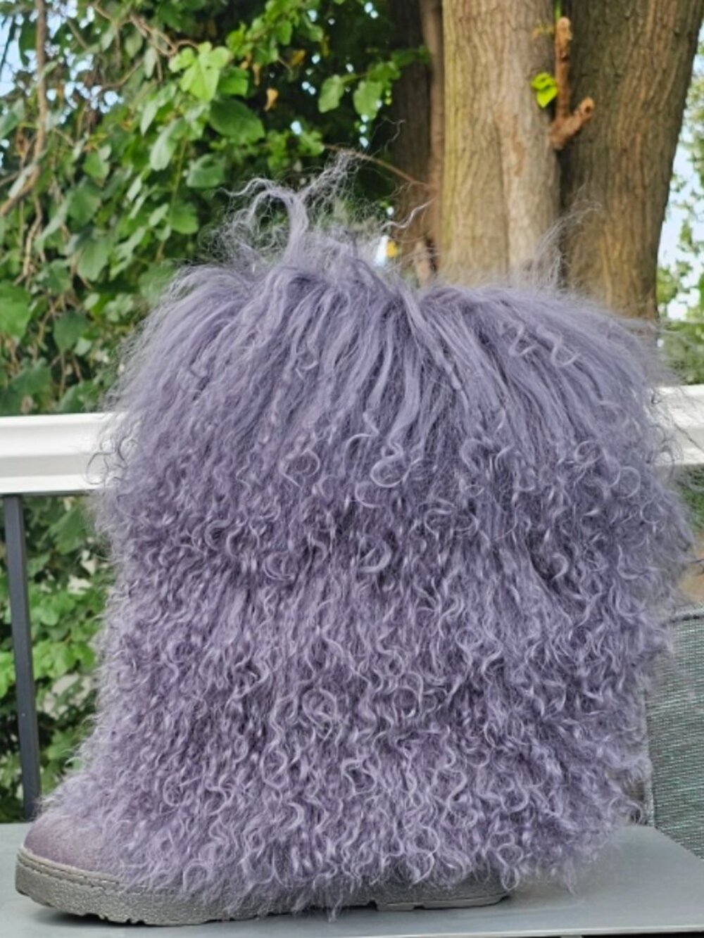 💋SHOWSTOPPERS!💋 Bearpaw 100% Curly Mongolian Fur Boots in Purple Gray - Picture 7 of 14